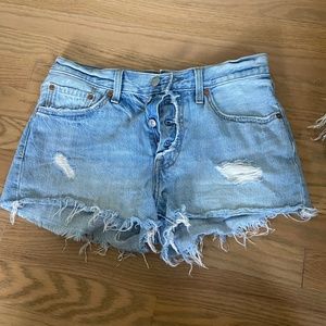 Levi Jean Shorts